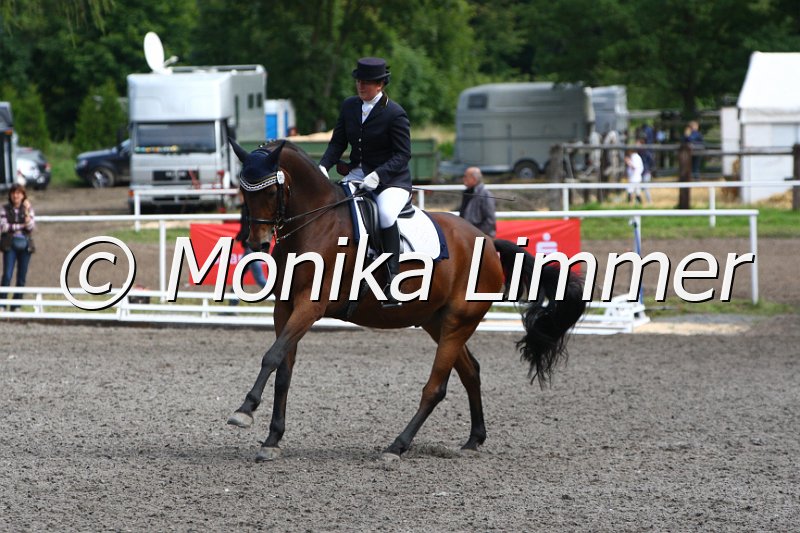 009M4846_Mon Dieu_Dressur Mxx.JPG